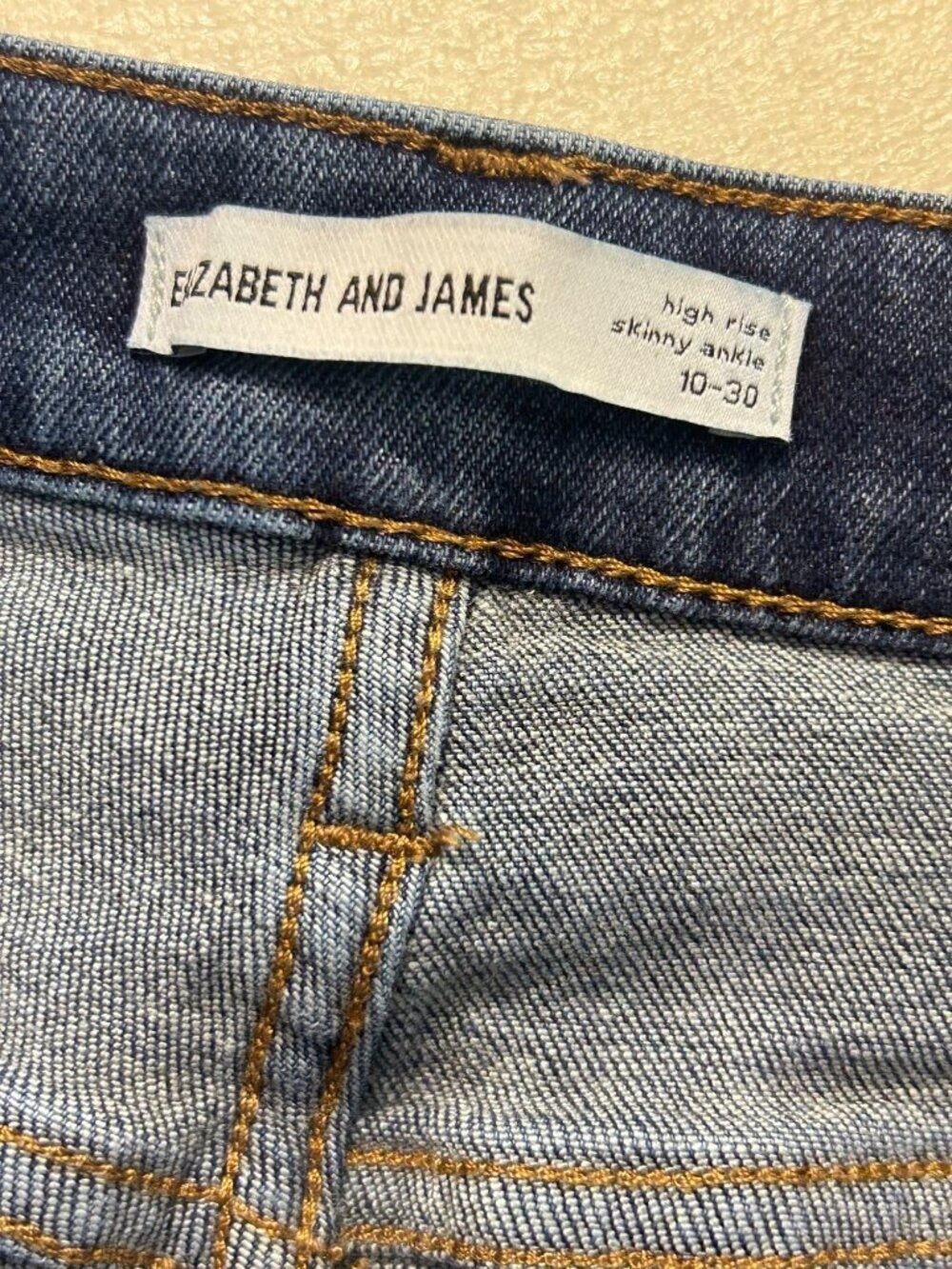 Elizabeth And James High Rise Skinny Ankle Women Jeans 10 / 30 - Picture 4 of 4